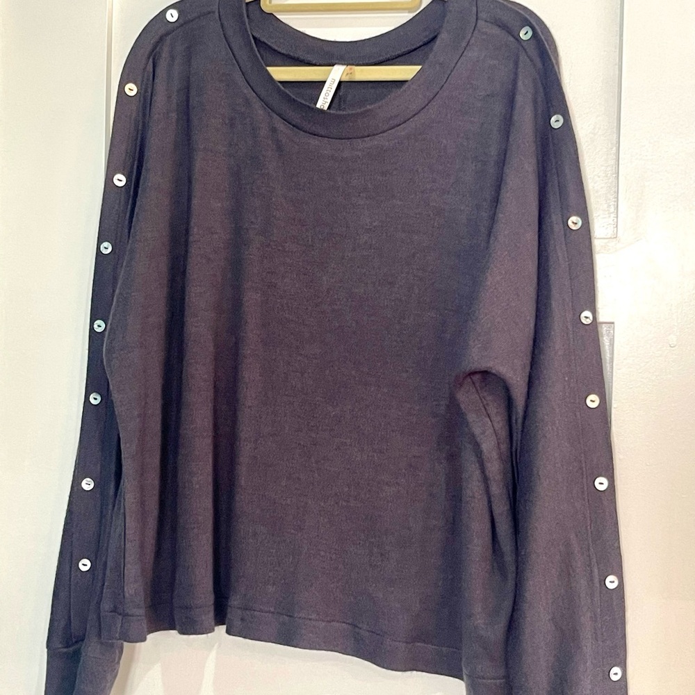 Mittoshop  Sweater with Button Details